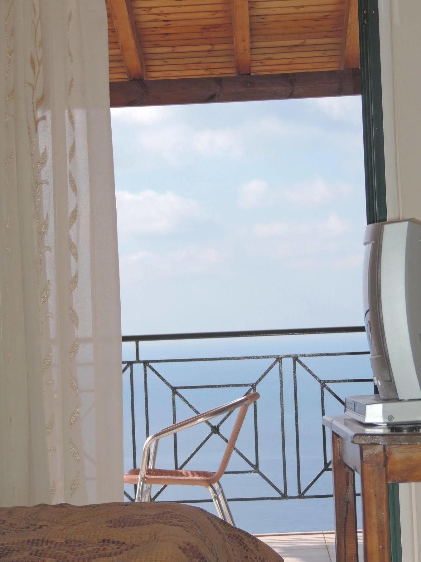 מלון Áyios Nikítas La Casa D' Irene (Adults Only) מראה חיצוני תמונה